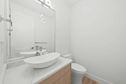 Guest Bathroom Photo of 2 26725 Fraser Highway, Langley, BC