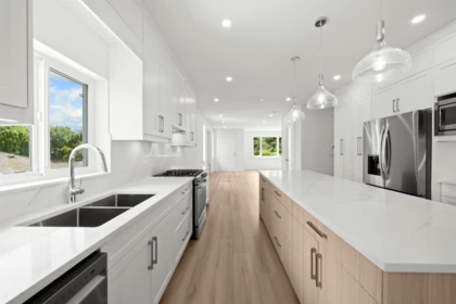 Kitchen Island Photo of 2 26725 Fraser Highway, Langley, BC