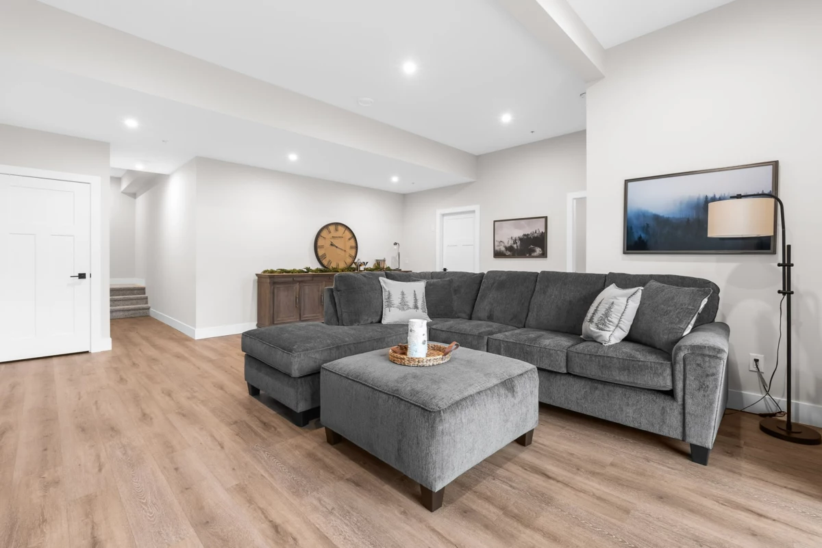 Outdoor Deck Photo of 8 35247 Straiton Road, Abbotsford, BC