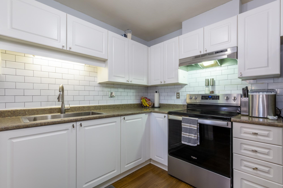 Breakfast Nook Photo of 201 5765 Glover Road, Langley, BC