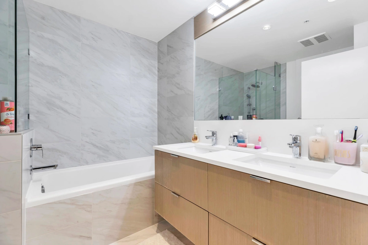 Loft / Bonus Room Photo of 107 7988 Yukon Street, Vancouver, BC