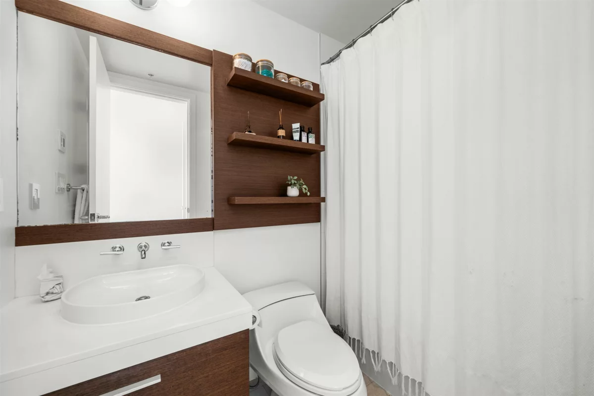 Bedroom 3 Photo of 607 2528 Maple Street, Vancouver, BC