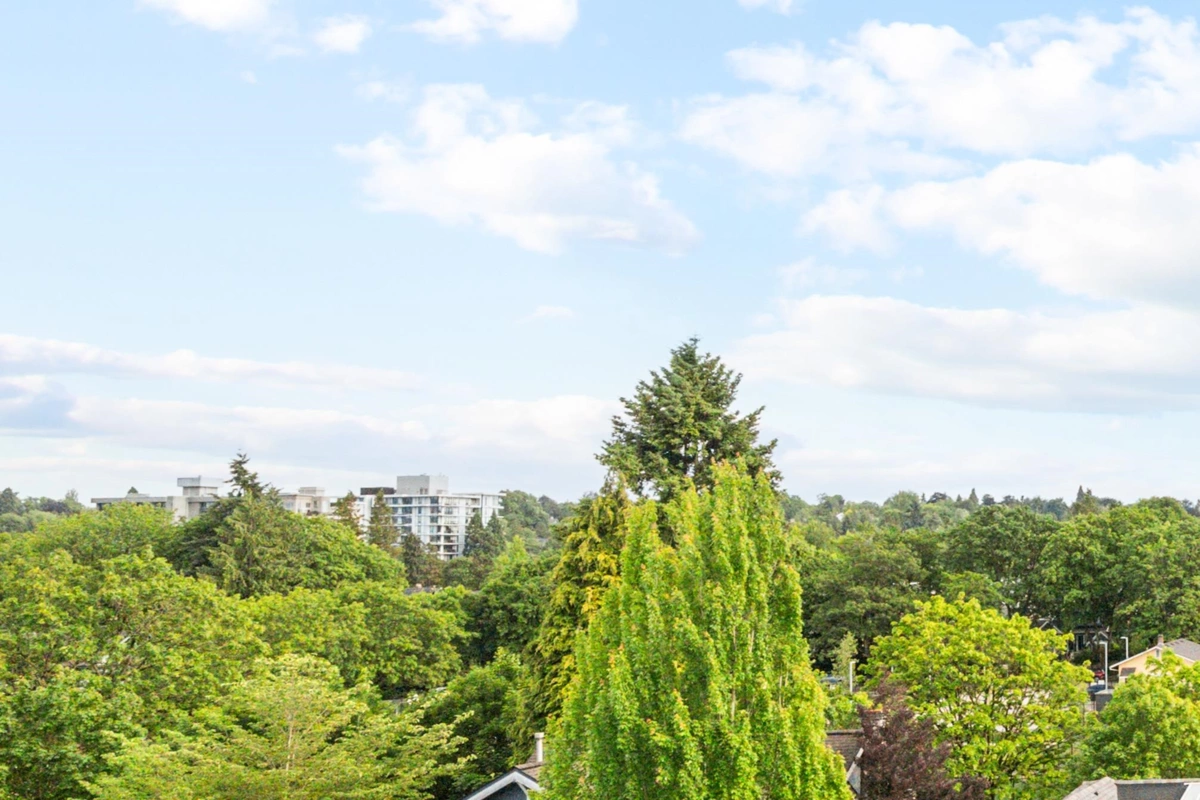 Garage Interior Photo of 607 2528 Maple Street, Vancouver, BC