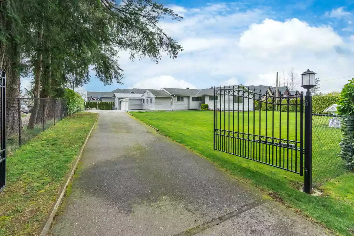 Exterior Rear Photo of 1361 200 Street, Langley, BC