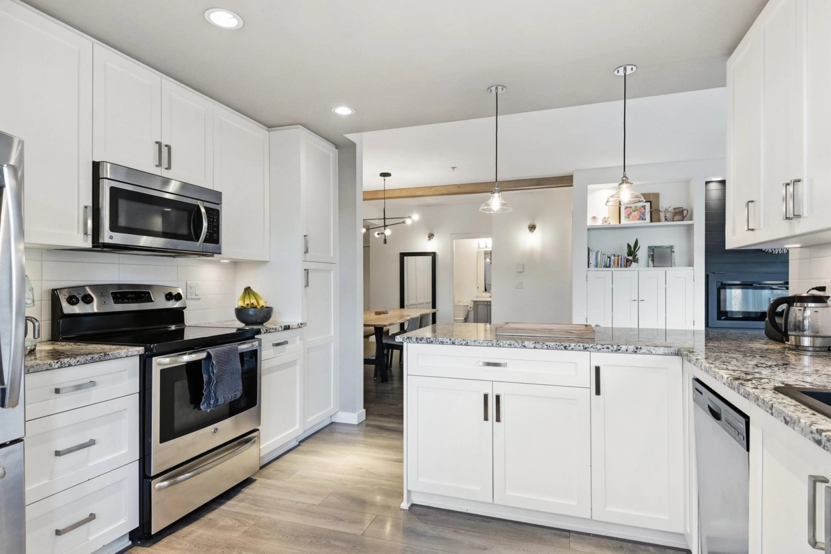 Family Room Photo of 116 2238 Whatcom Road, Abbotsford, BC