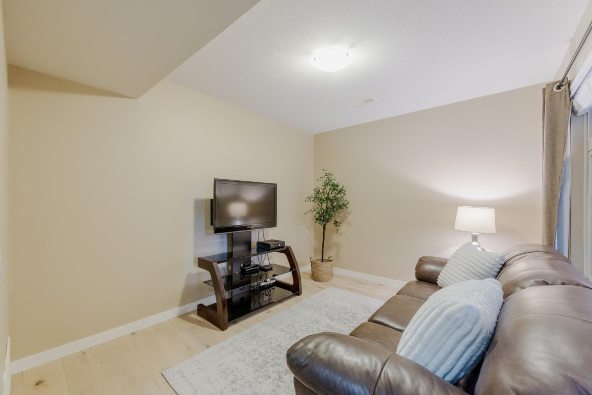 Backyard Photo of 29 15151 34 Avenue, Surrey, BC