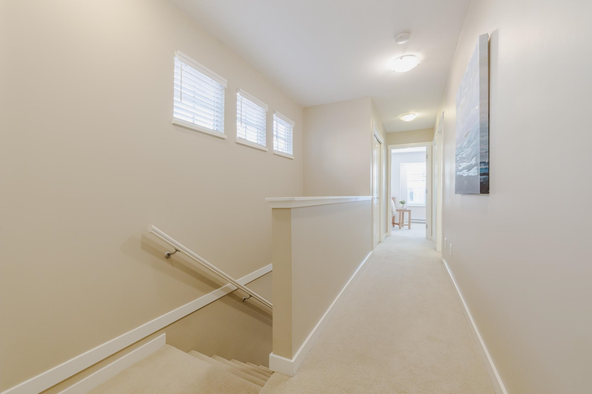 Hallway Photo of 29 15151 34 Avenue, Surrey, BC