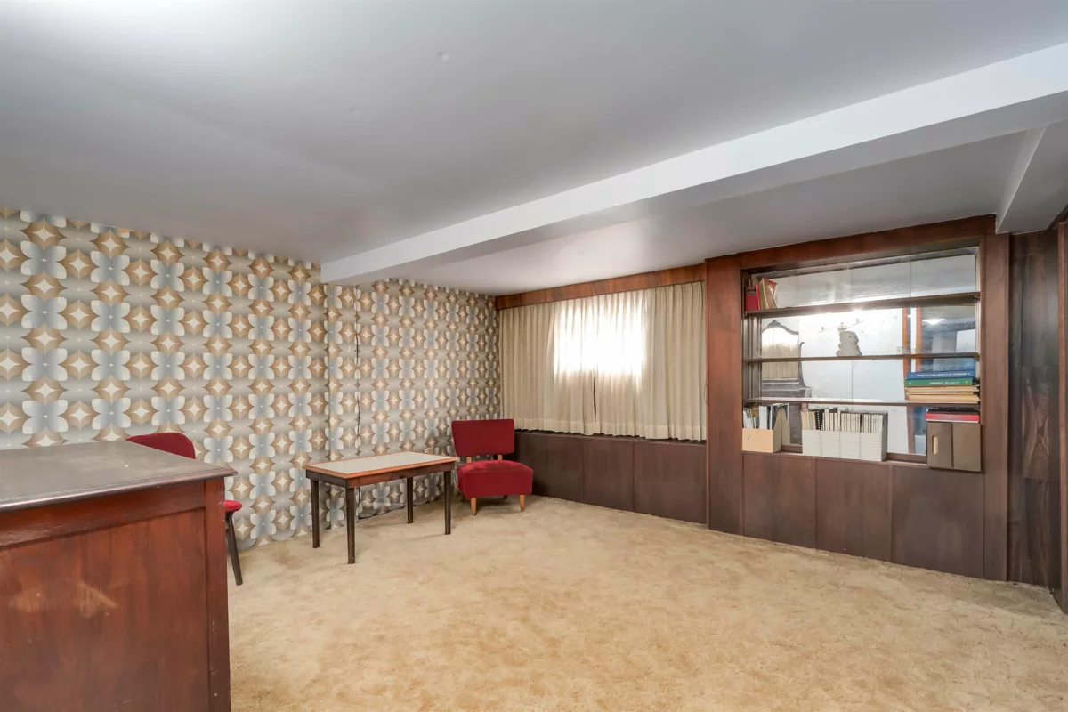 Basement Recreation Room Photo of 2636 Triumph Street, Vancouver, BC