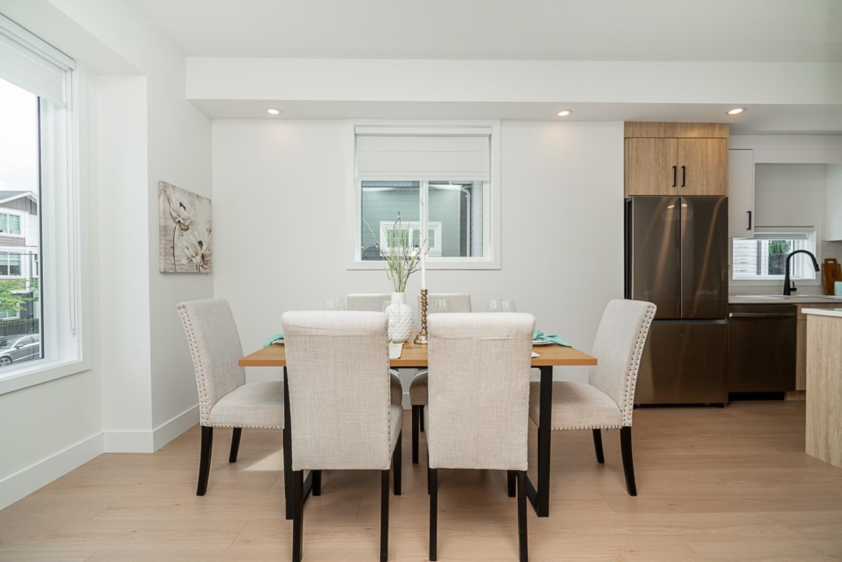 Bedroom 3 Photo of 6 2525 156 Street, Surrey, BC