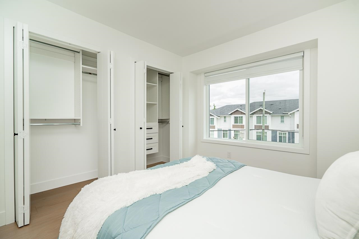 Garage Interior Photo of 6 2525 156 Street, Surrey, BC