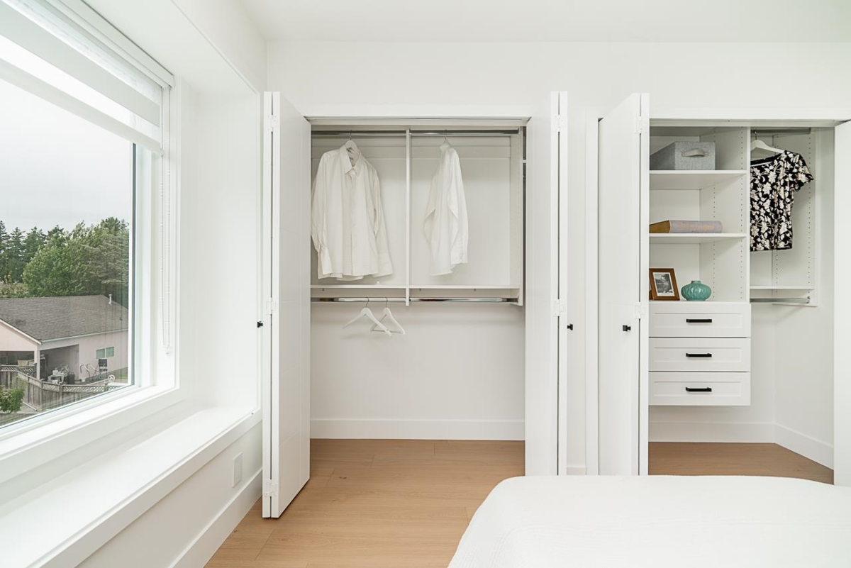 Laundry Room Photo of 6 2525 156 Street, Surrey, BC