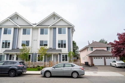 6 2525 156 Street, Surrey, BC