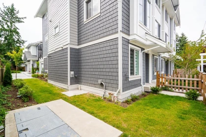 6 2525 156 Street, Surrey, BC
