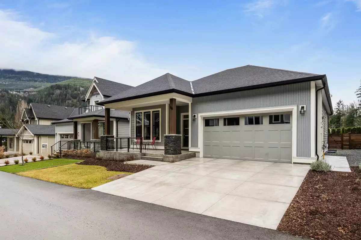 Fitness Center Photo Near 88 1880 Columbia Valley Road, Lindell Beach, BC