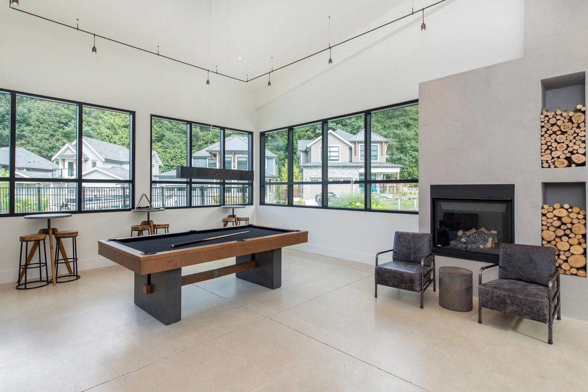 Hot Tub / Spa Photo of 88 1880 Columbia Valley Road, Lindell Beach, BC