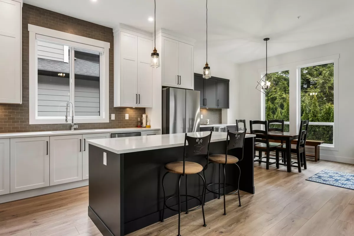 Primary Bathroom Photo of 88 1880 Columbia Valley Road, Lindell Beach, BC