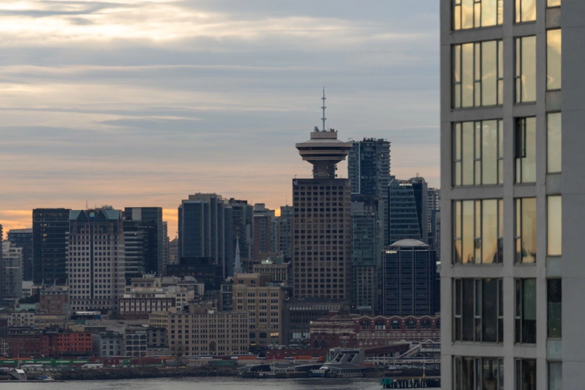 Hot Tub / Spa Photo of 905 110 W 4th Street, North Vancouver, BC