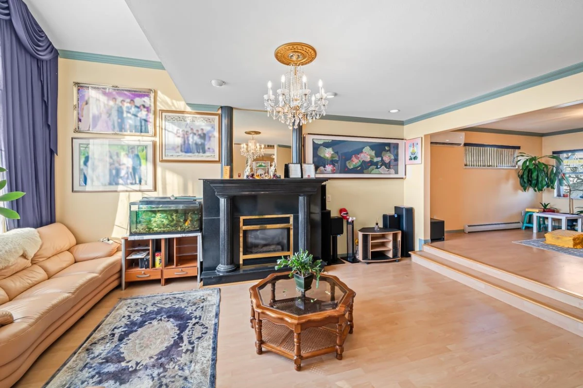 Living Room Photo of 22471 Mclean Avenue, Richmond, BC