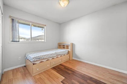 Basement Recreation Room Photo of 22471 Mclean Avenue, Richmond, BC