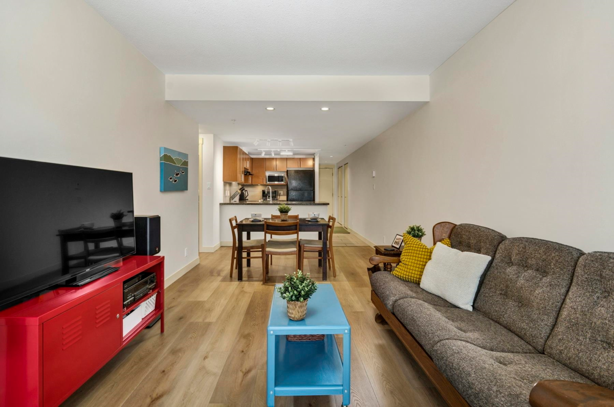 Breakfast Nook Photo of 413 2520 Manitoba Street, Vancouver, BC