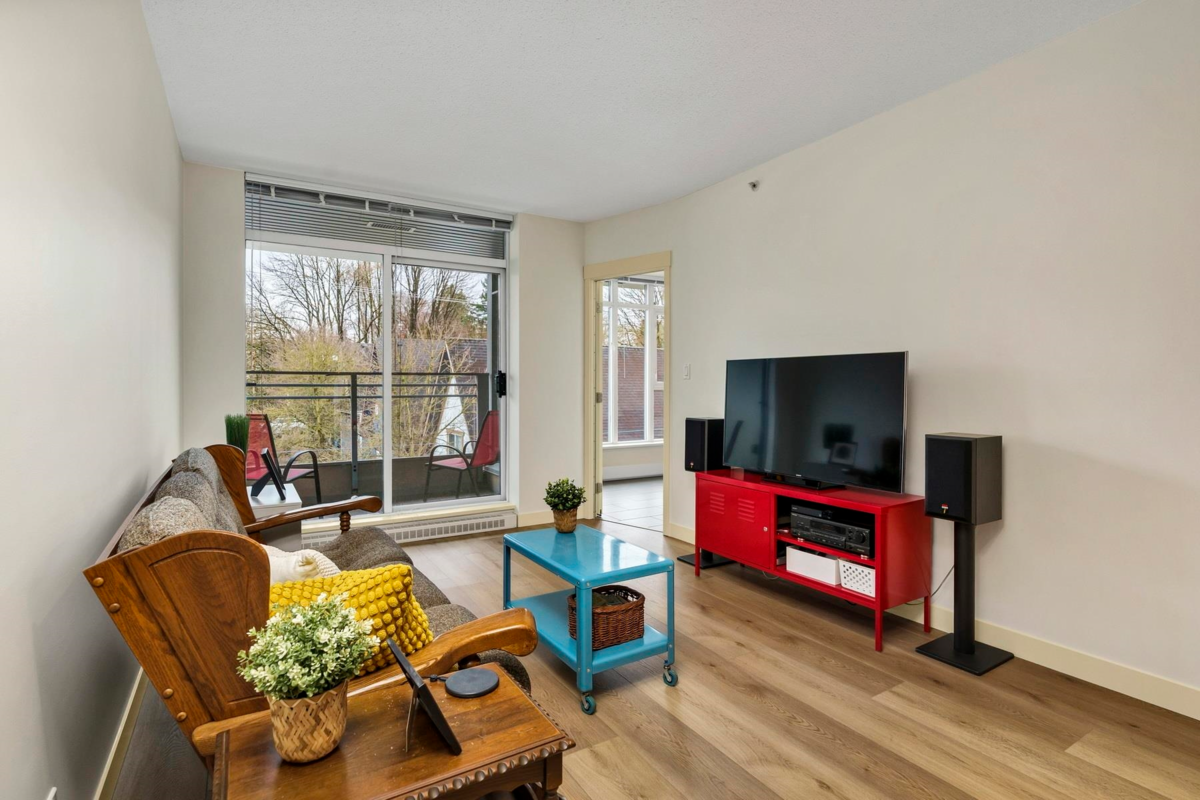 Living Room Photo of 413 2520 Manitoba Street, Vancouver, BC