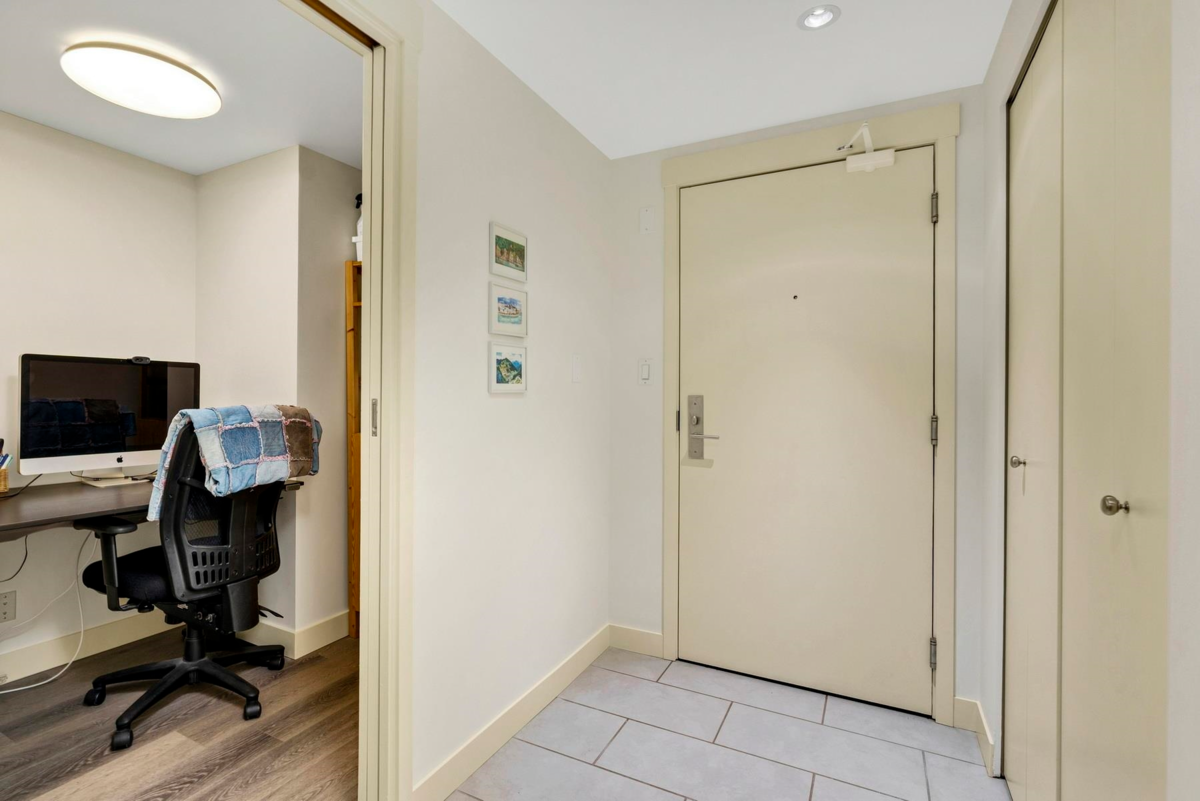 Loft / Bonus Room Photo of 413 2520 Manitoba Street, Vancouver, BC