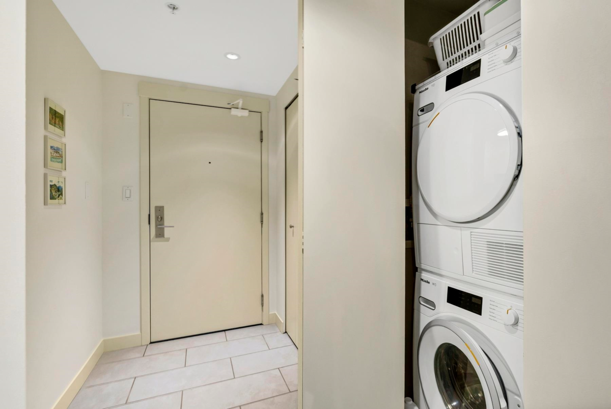 Office / Den Photo of 413 2520 Manitoba Street, Vancouver, BC