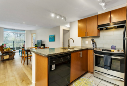 413 2520 Manitoba Street, Vancouver, BC