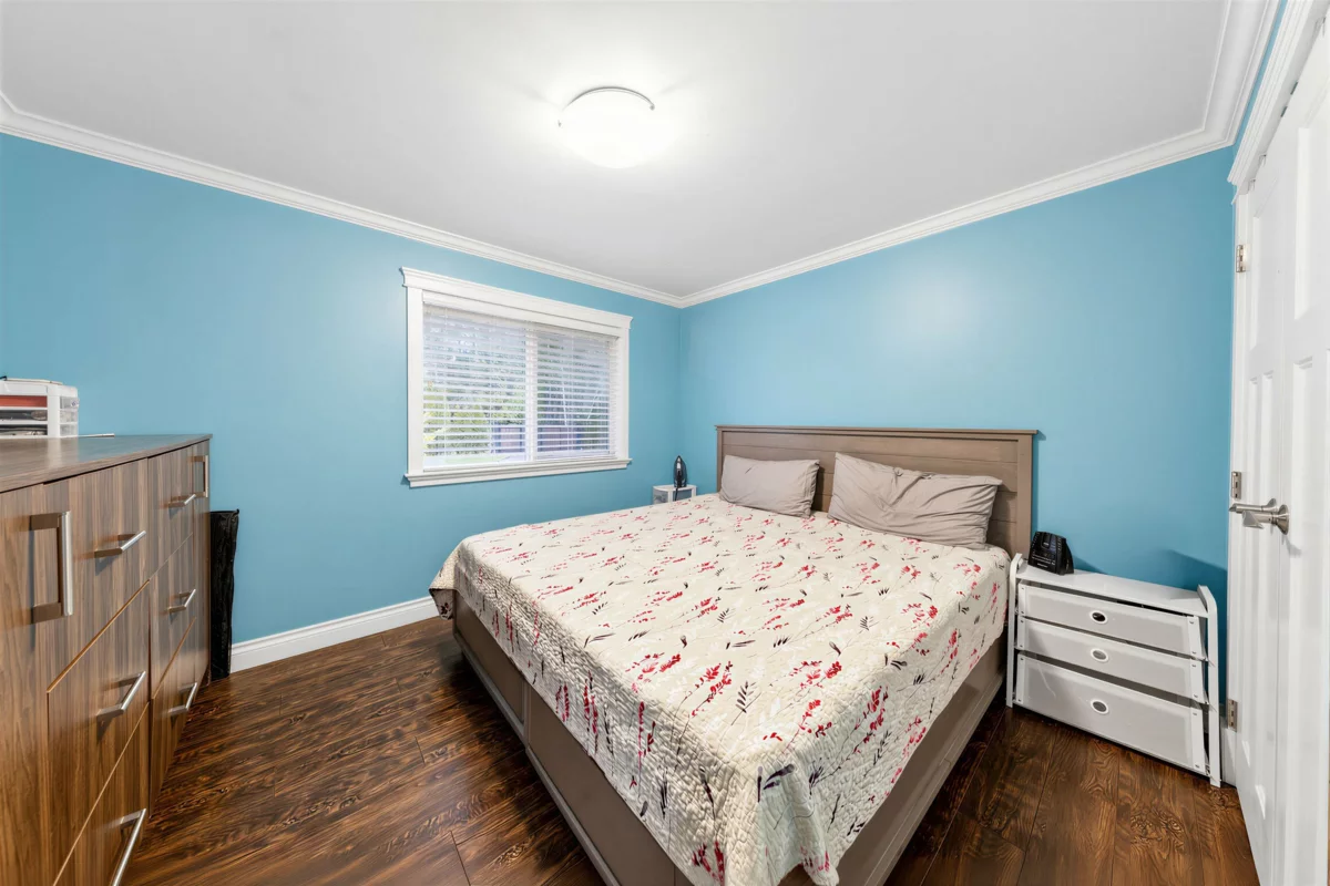 Entry Foyer Photo of 21298 36 Avenue, Langley, BC
