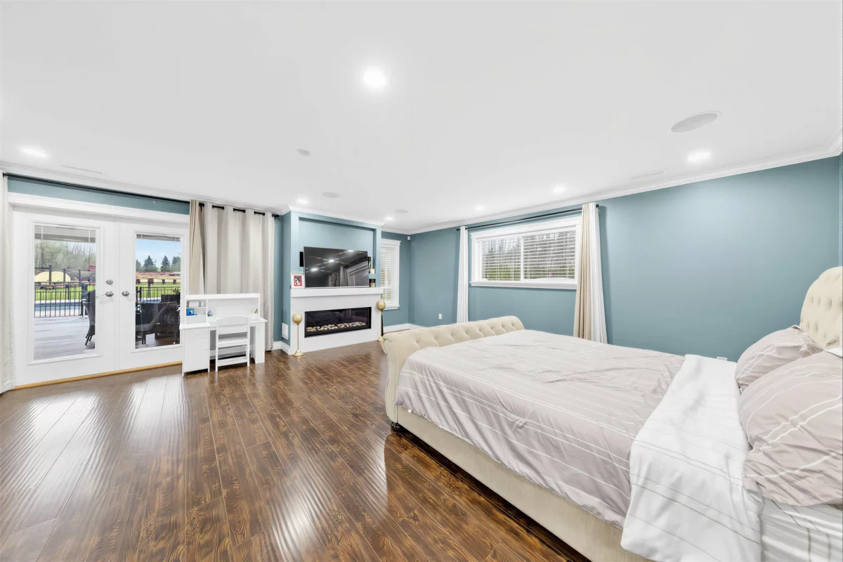 Outdoor Deck Photo of 21298 36 Avenue, Langley, BC