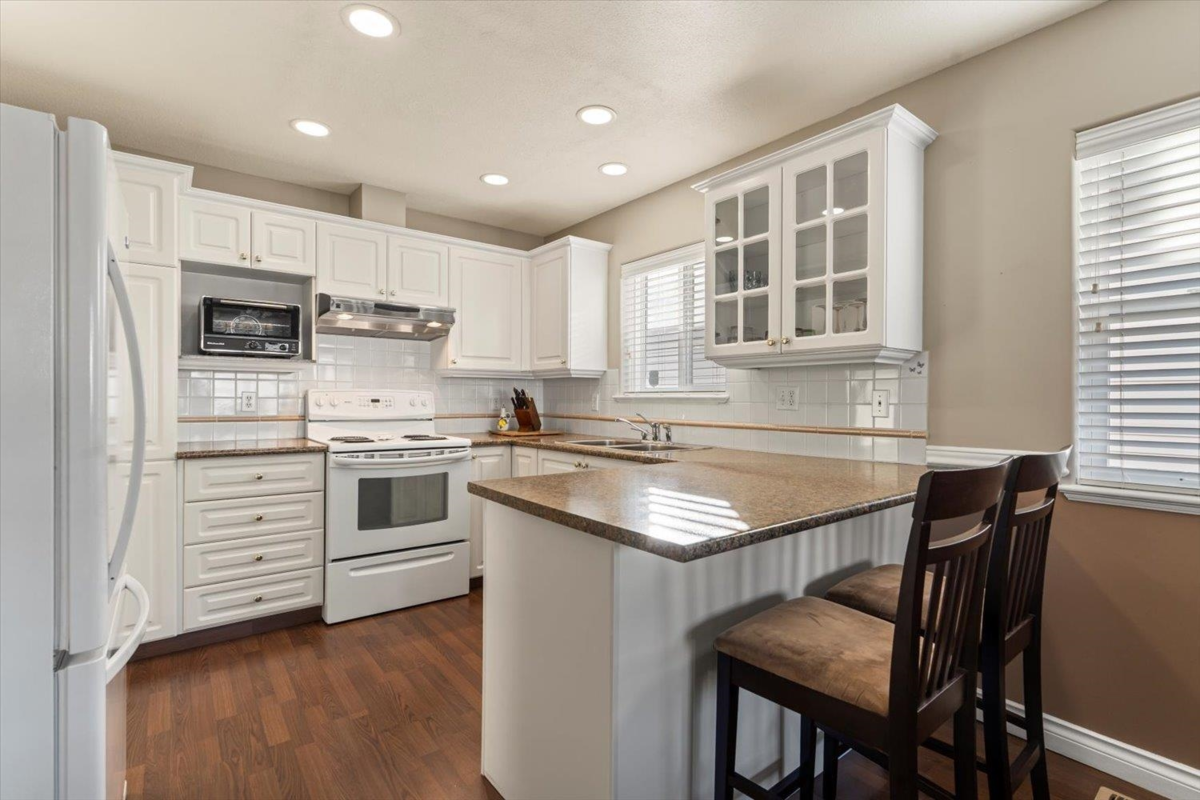 Living Room Photo of 106 8485 Young Road, Chilliwack, BC