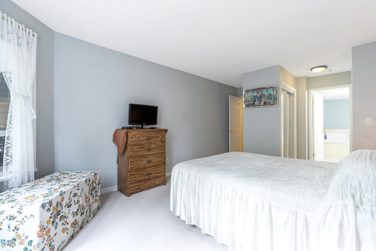 Bedroom 2 Photo of 206 1150 Lynn Valley Road, North Vancouver, BC