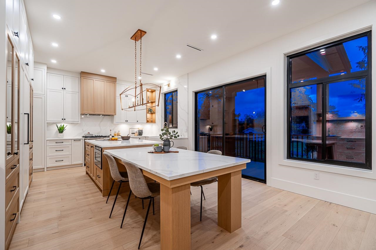 Kitchen Island Photo of 1228 Stellers Jay Place, Delta, BC