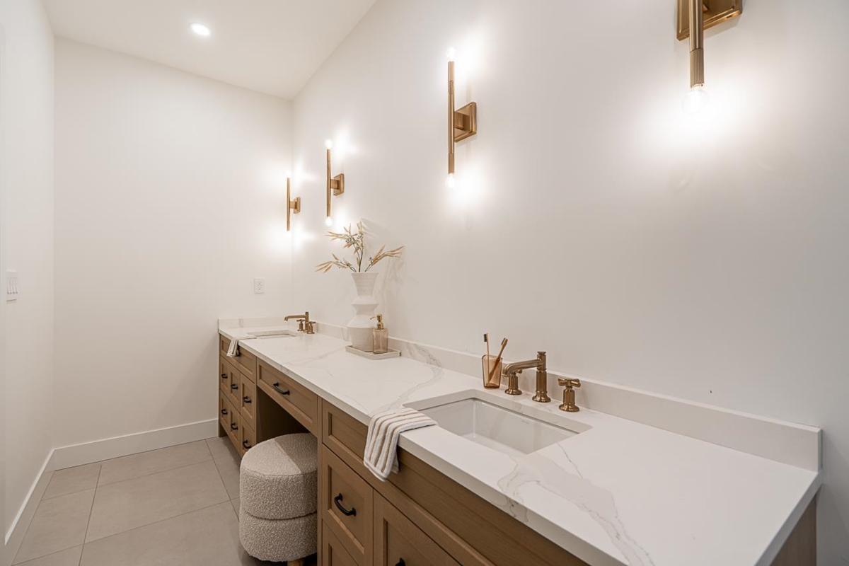 Office / Den Photo of 1228 Stellers Jay Place, Delta, BC