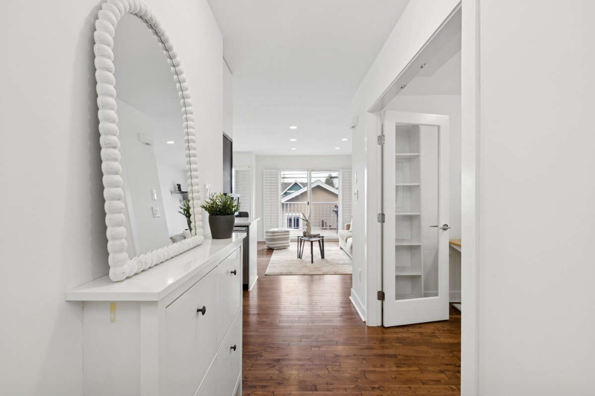 Bedroom 4 Photo of 205 E 18th Street, North Vancouver, BC