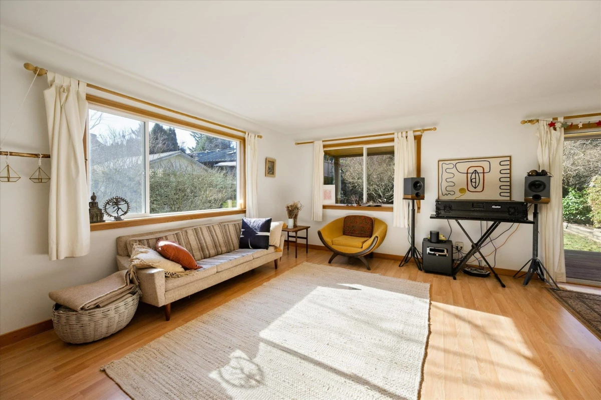 Family Room Photo of 1045 Northridge Drive, Squamish, BC