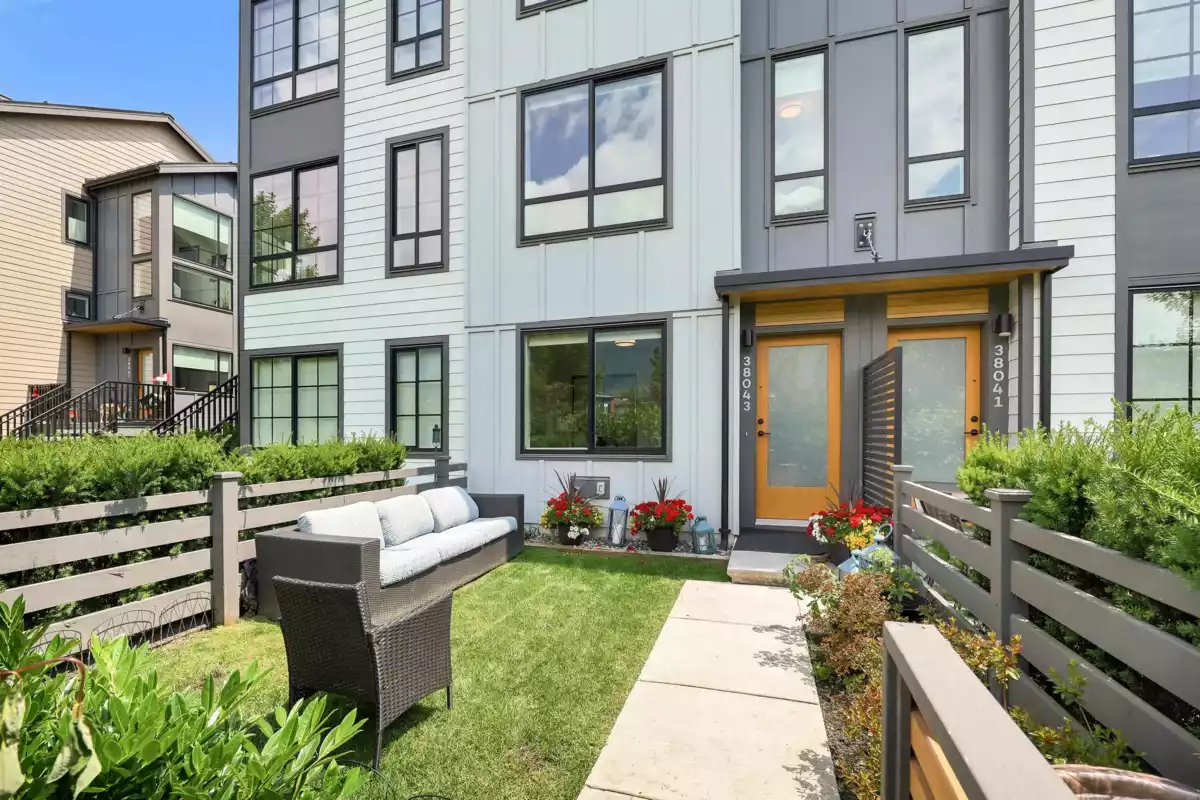 Family Room Photo of 38043 Helm Way, Squamish, BC