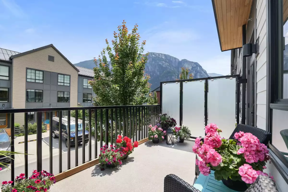 Office / Den Photo of 38043 Helm Way, Squamish, BC