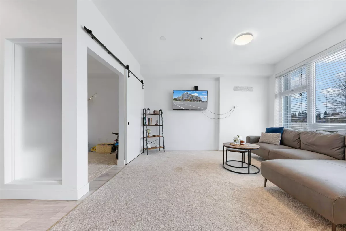 Breakfast Nook Photo of 406 32828 Landeau Place, Abbotsford, BC