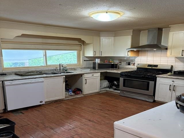 Dining Area Photo of 19753 Wildcrest Avenue, Pitt Meadows, BC