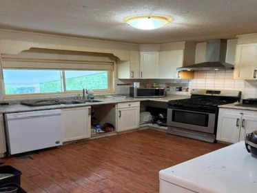 19753 Wildcrest Avenue, Pitt Meadows, BC, Pitt Meadows — Single Family Residence for sale