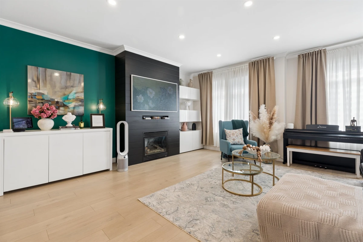 Family Room Photo of 62 18828 69 Avenue, Surrey, BC