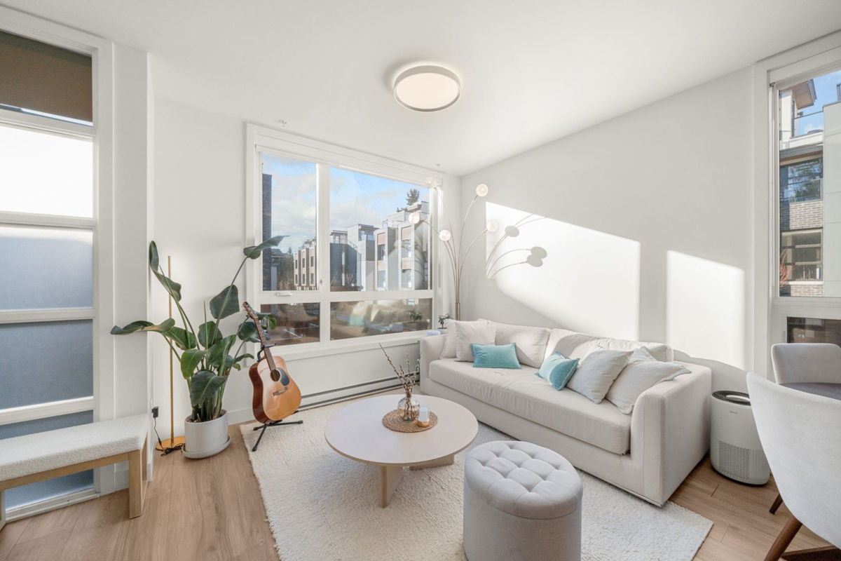 Primary Bathroom Photo of 312 6085 Irmin Street, Burnaby, BC