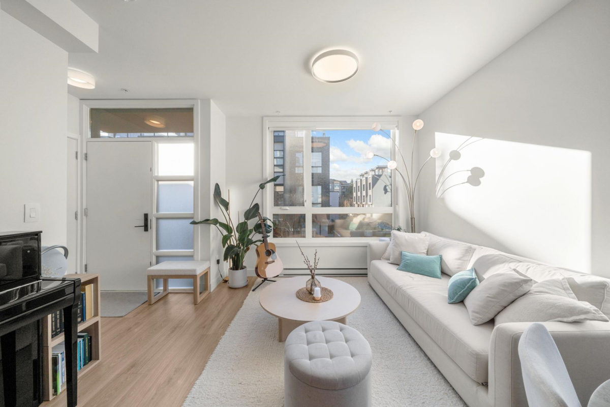 Walk-In Closet Photo of 312 6085 Irmin Street, Burnaby, BC