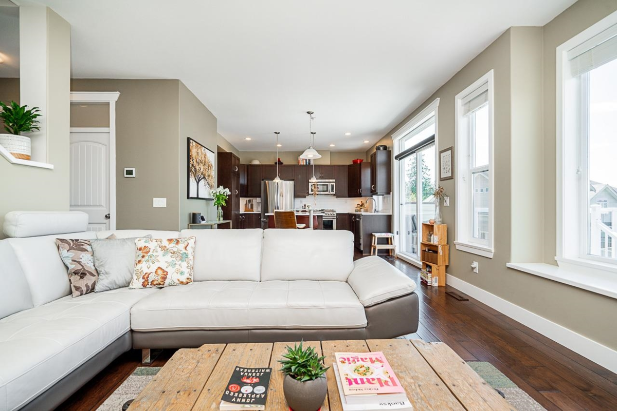 Family Room Photo of 6069 163b Street, Surrey, BC