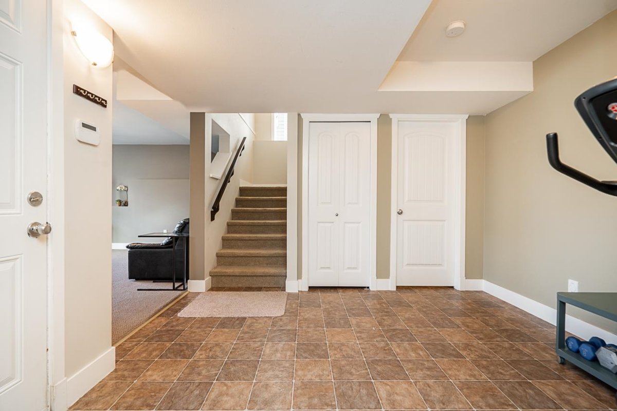 Front Yard Photo of 6069 163b Street, Surrey, BC