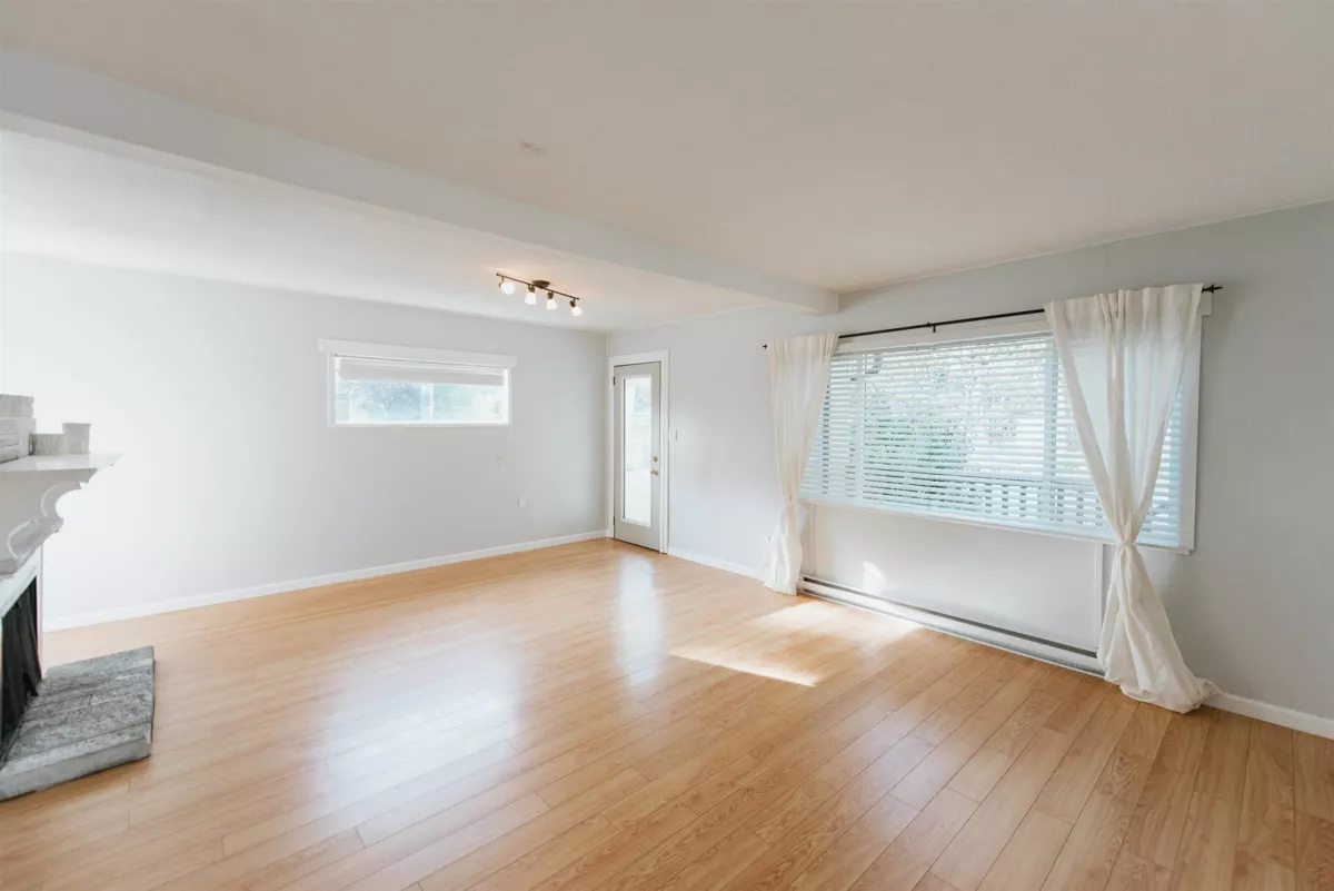 Mudroom Photo of 226 Pratt Road, Gibsons, BC