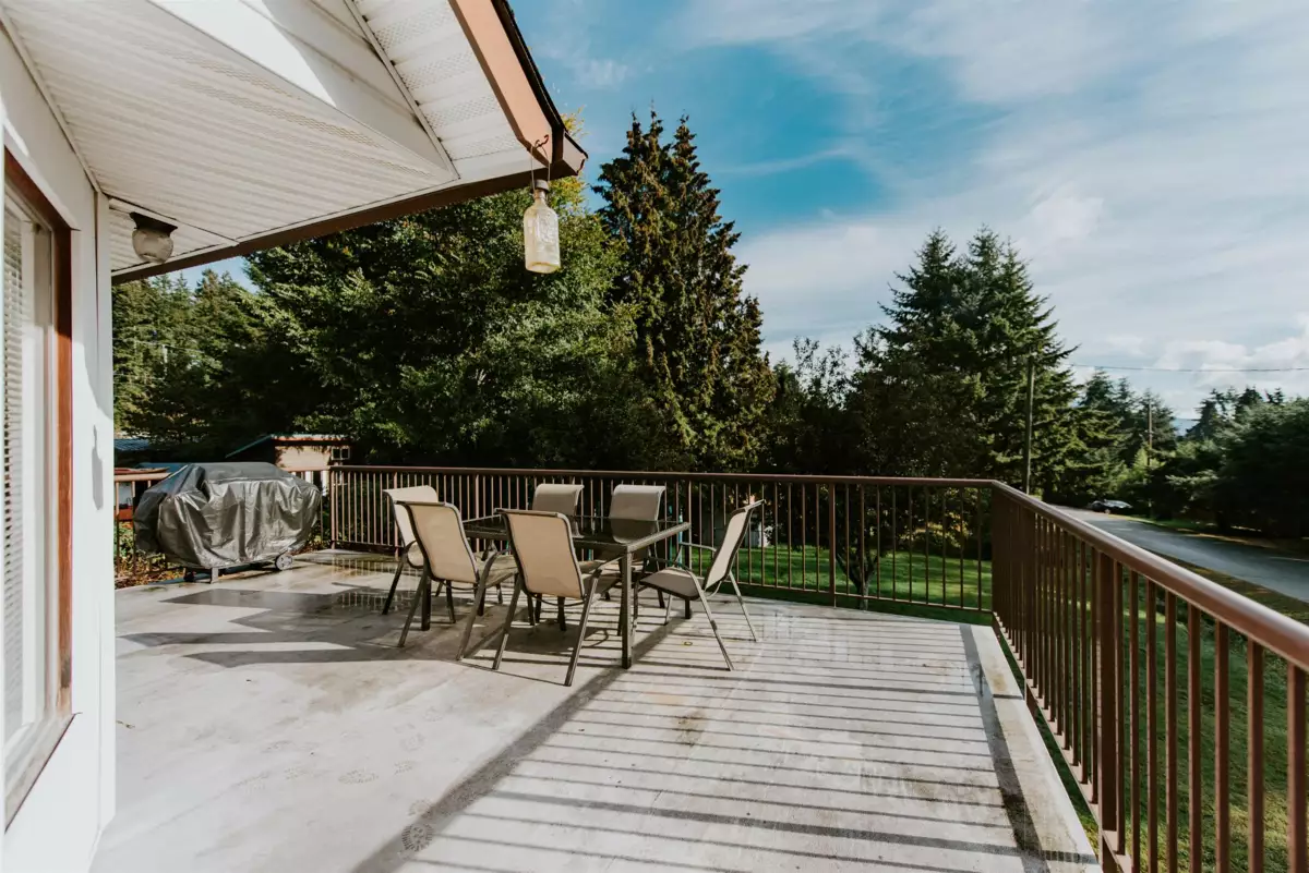 Outdoor Patio Photo of 226 Pratt Road, Gibsons, BC