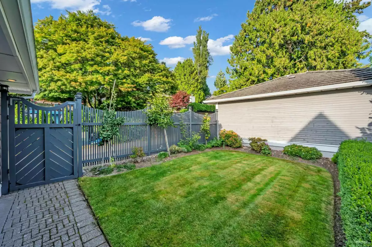 Mudroom Photo of 1287 Gordon Avenue, West Vancouver, BC