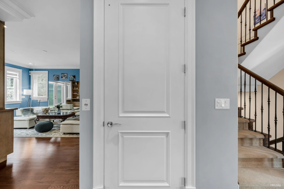 Staircase Photo of 1287 Gordon Avenue, West Vancouver, BC